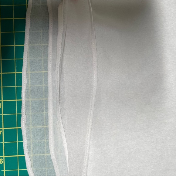 Criss cross triple spaghetti strap Cami - Picture 4 of 11